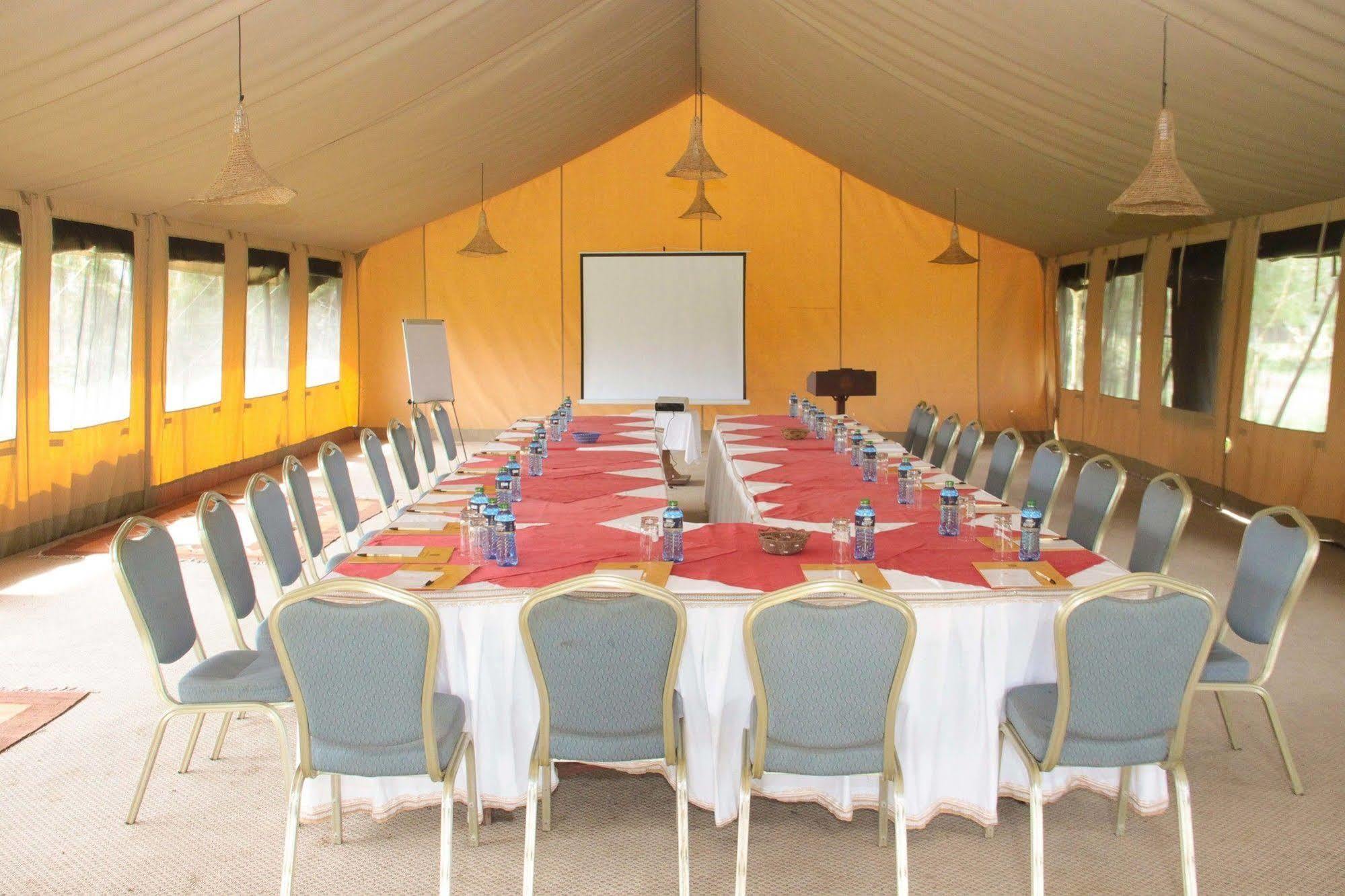 Sweetwaters Serena Camp Nanyuki Extérieur photo